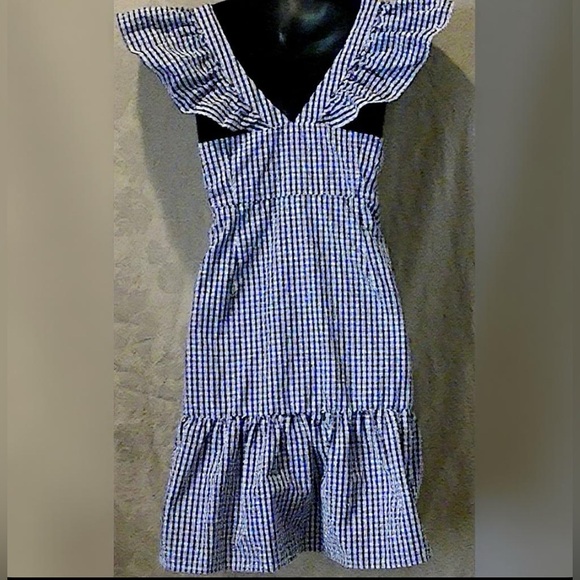 Romeo + Juliet Couture Gingham Ruffle Dress - Picture 6 of 9